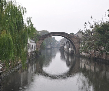 节能电梯产业园推介与高端咨询会在南浔举行